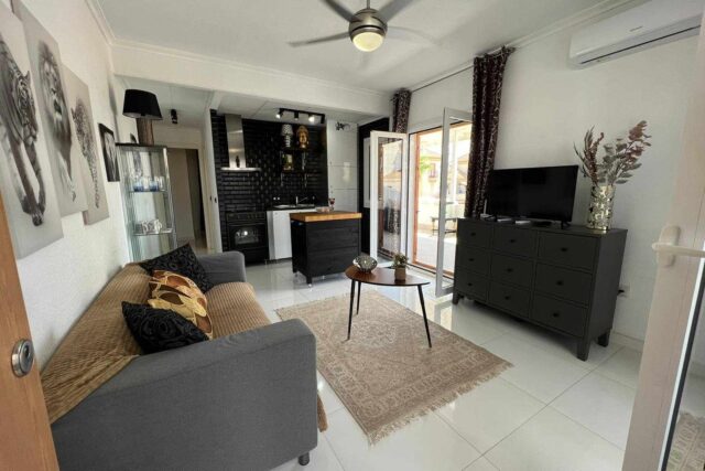 Apartament w Torrevieja z dużym tarasem
