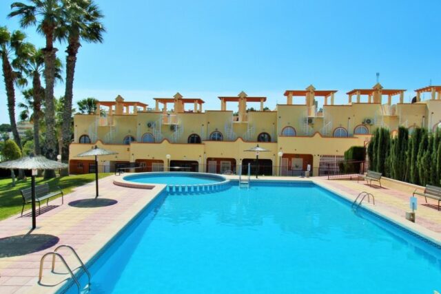 Apartament na parterze w Florida Golf, Villamartin